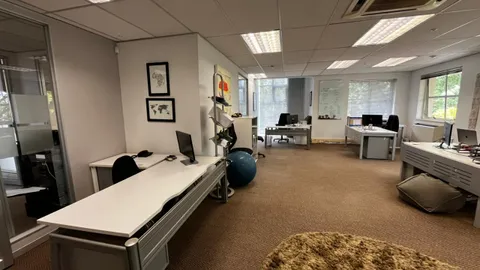 WhatsApp Image 2025-12-01 at 08.24.04.